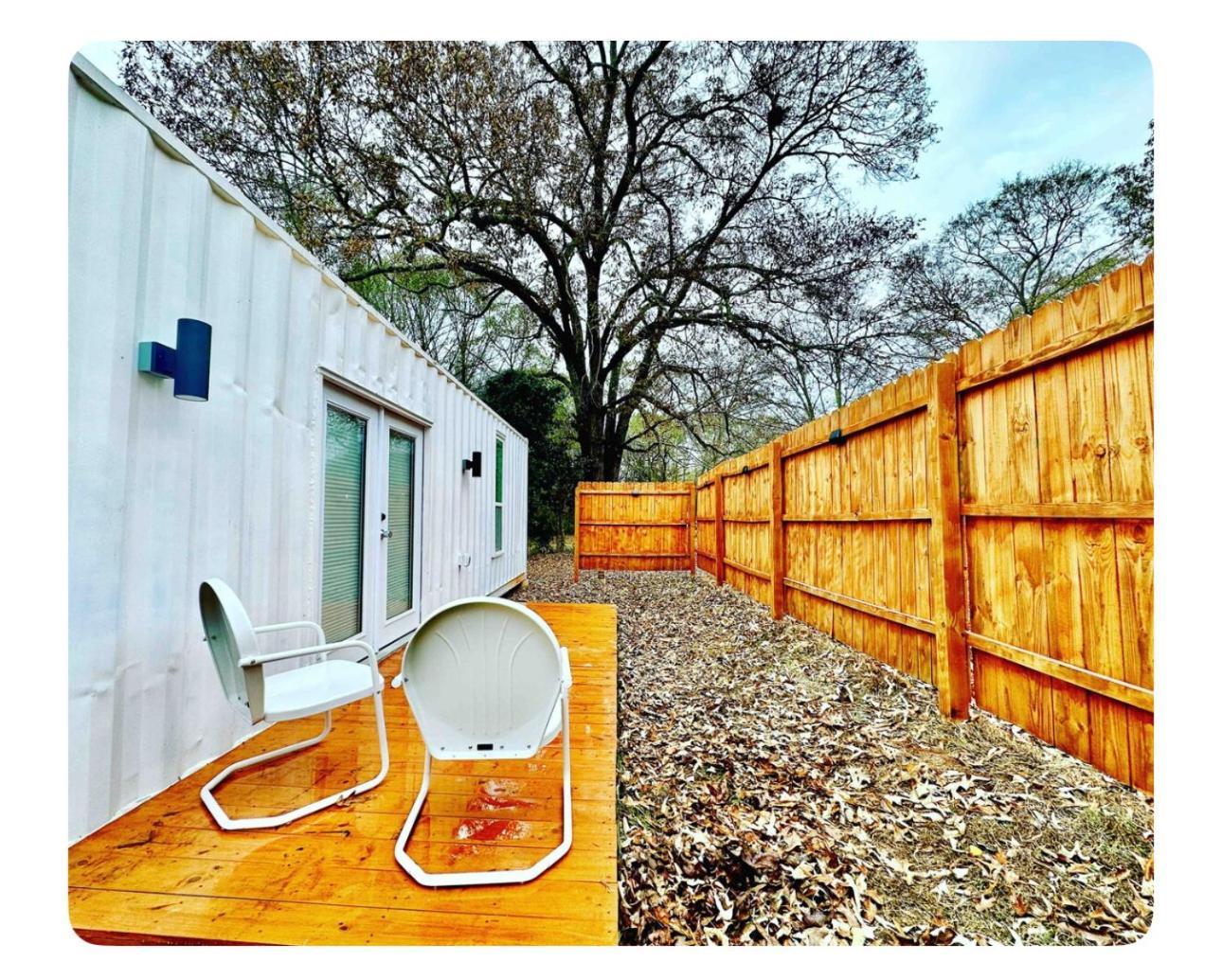 Nomehaus Shipping Container Studio Residential Neighborhood Αθήνα Εξωτερικό φωτογραφία