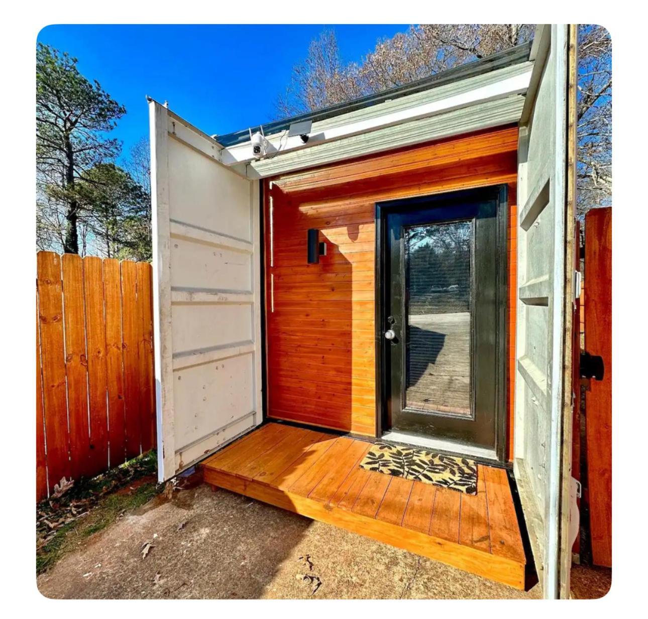Nomehaus Shipping Container Studio Residential Neighborhood Αθήνα Εξωτερικό φωτογραφία